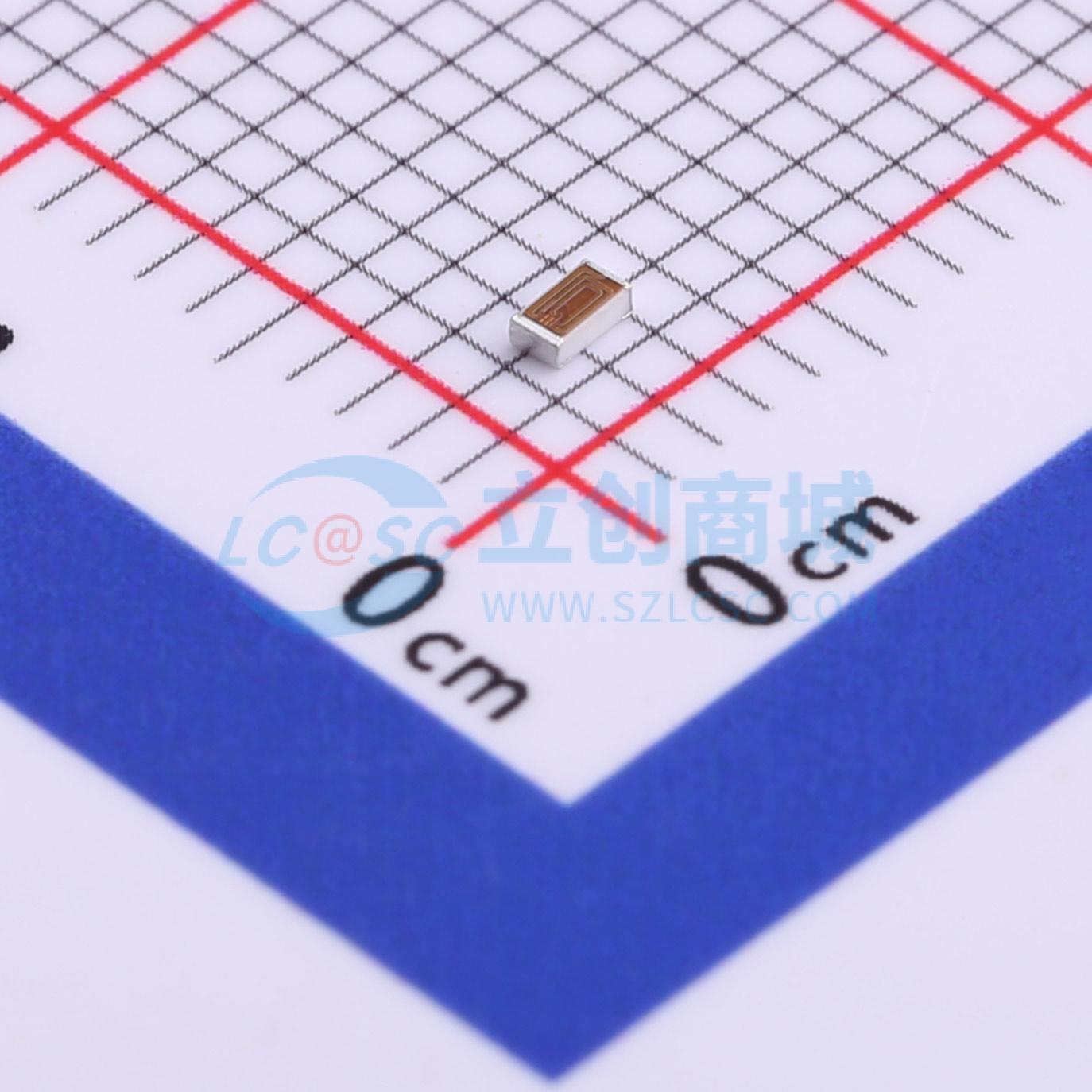 点击查看大图 LQP18MN6N8C02D实物图