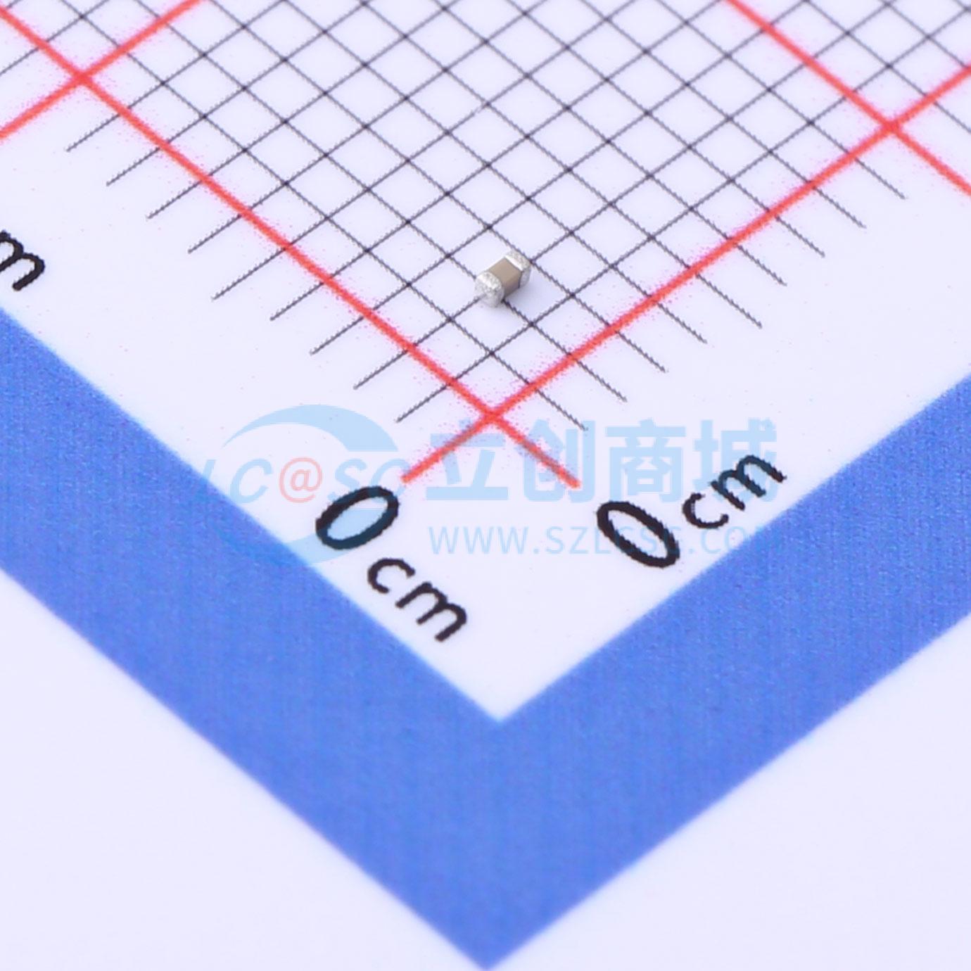 点击查看大图 CC0402JRX7R7BB822实物图