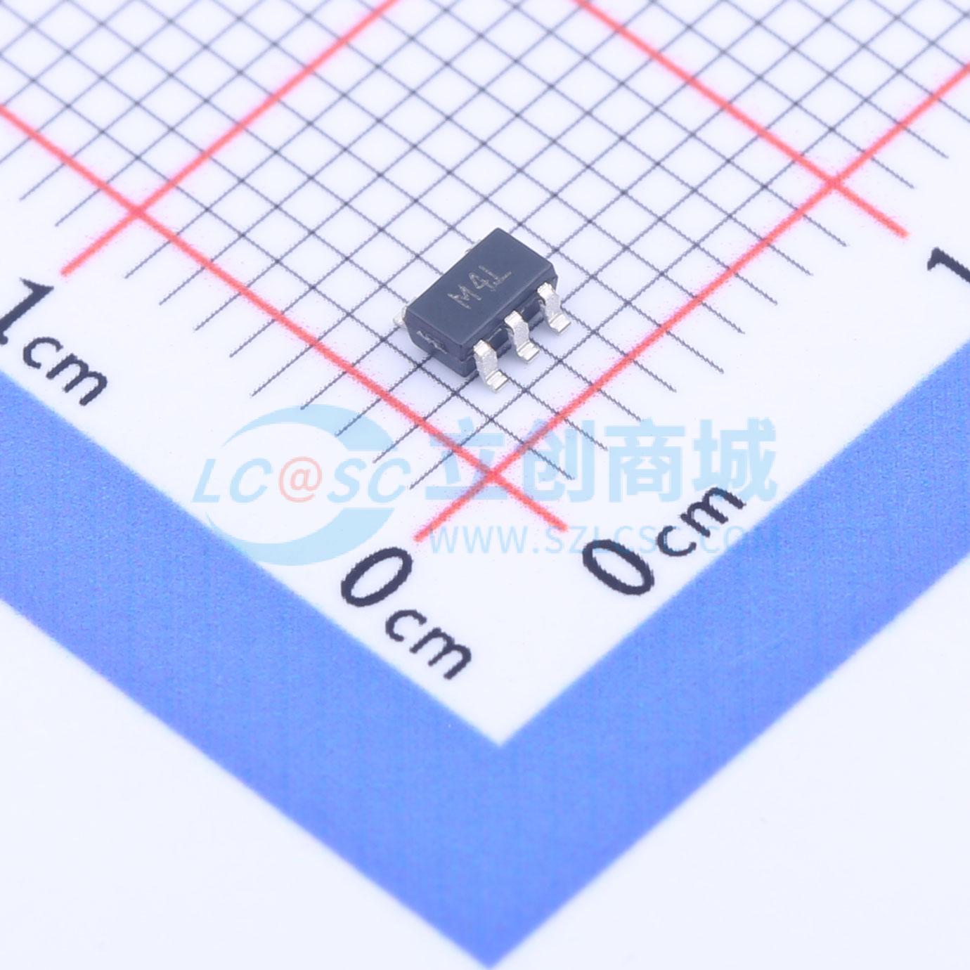 点击查看大图 ADM823RYRJZ-R7实物图