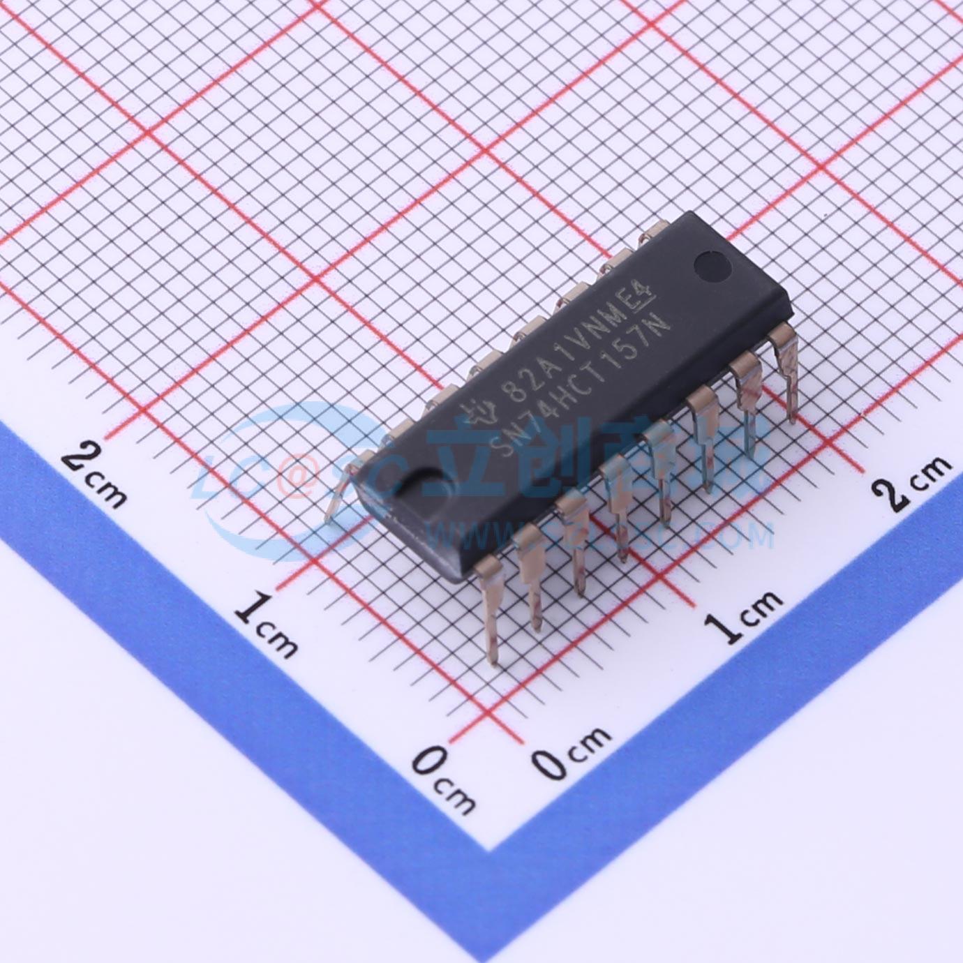 点击查看大图 SN74HCT157N实物图