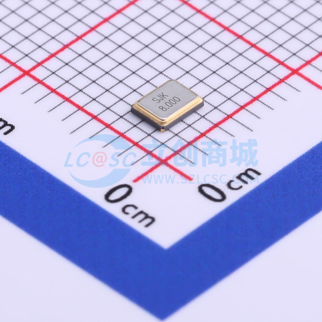 7U08000E10UCG实物图