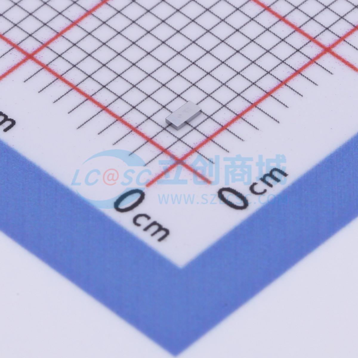 NSR20F20NXT5G实物图