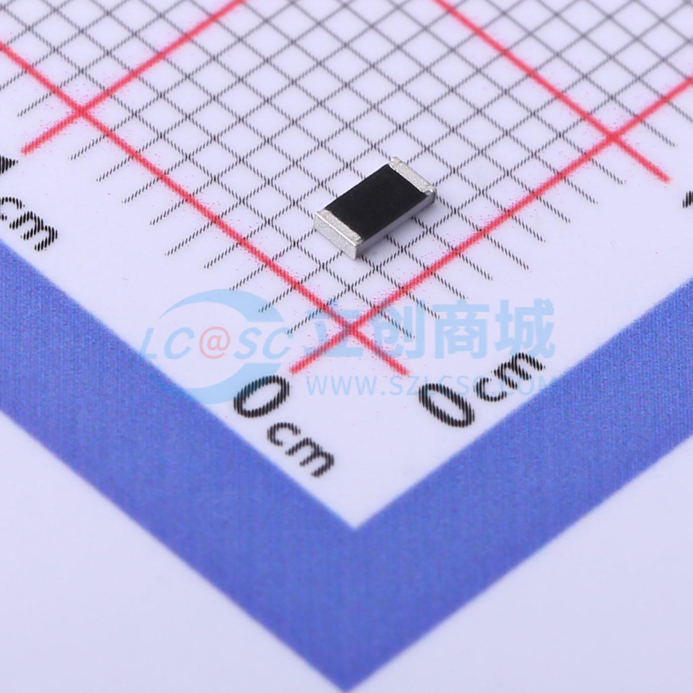 点击查看大图 CRCW1206121RFKEA实物图