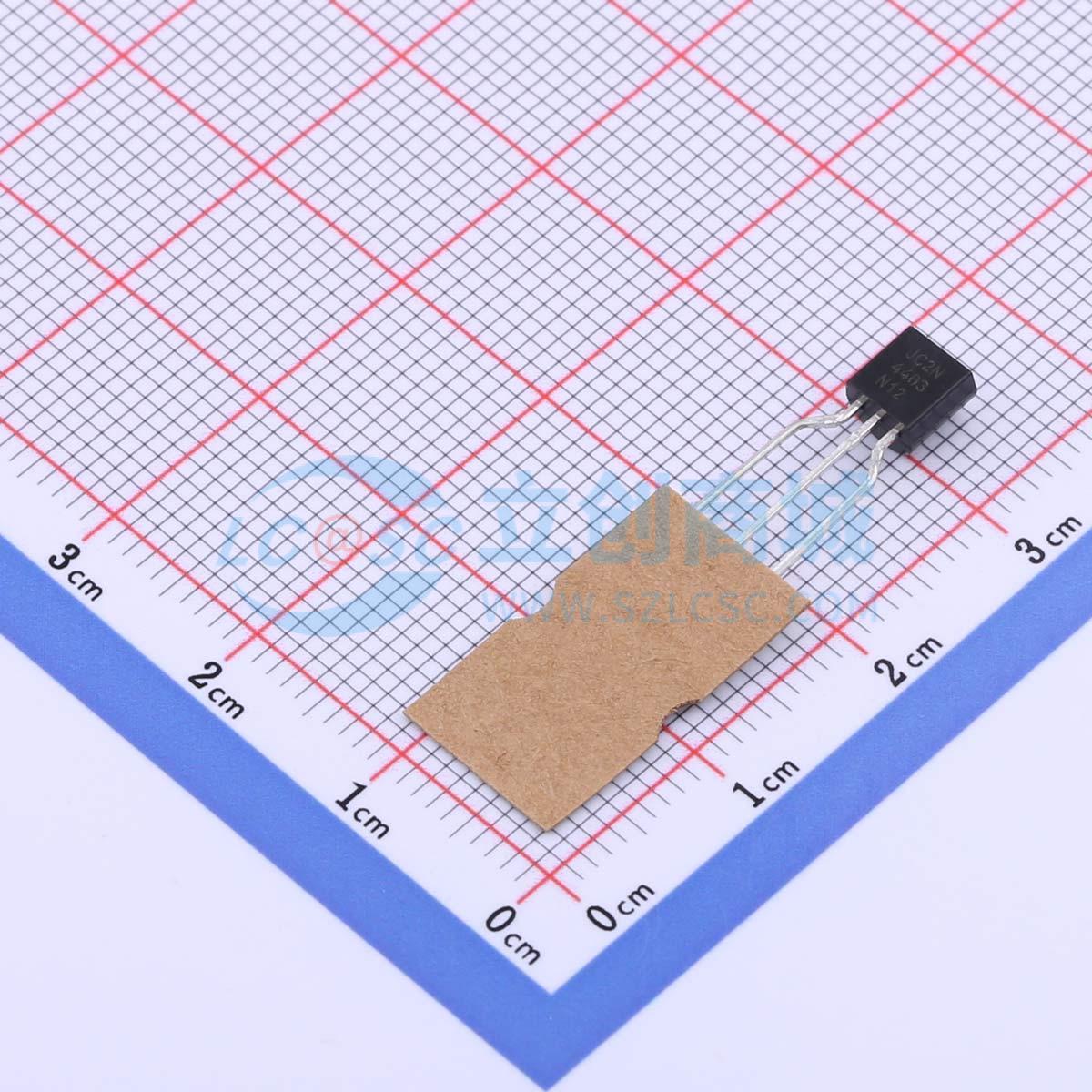 点击查看大图 2N4403TAR实物图