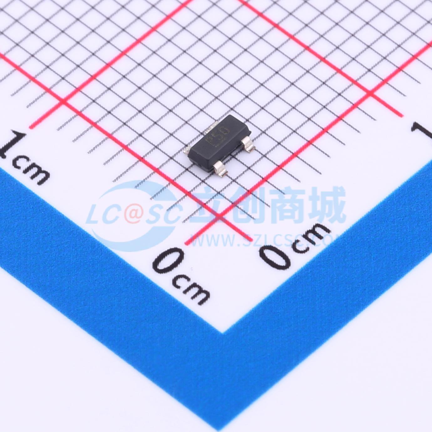 点击查看大图 MIC94050YM4-TR实物图