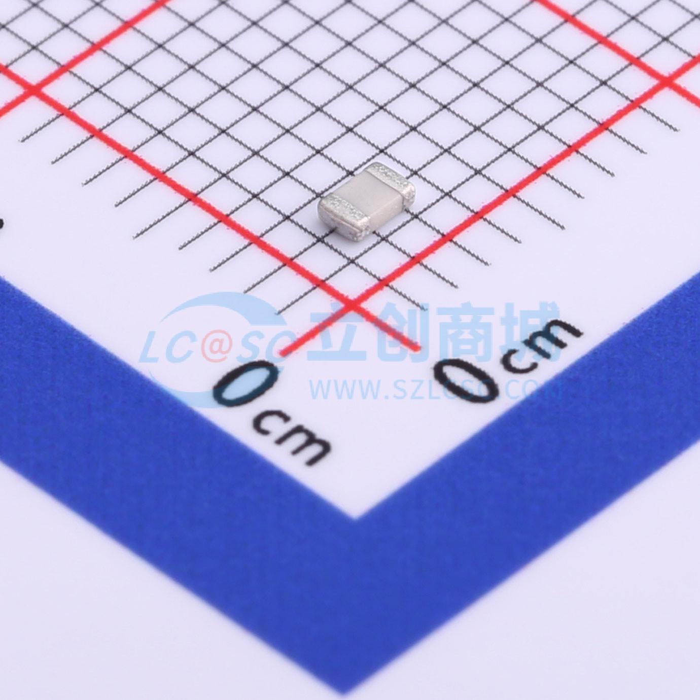 AC0805JRNPO9BN680实物图