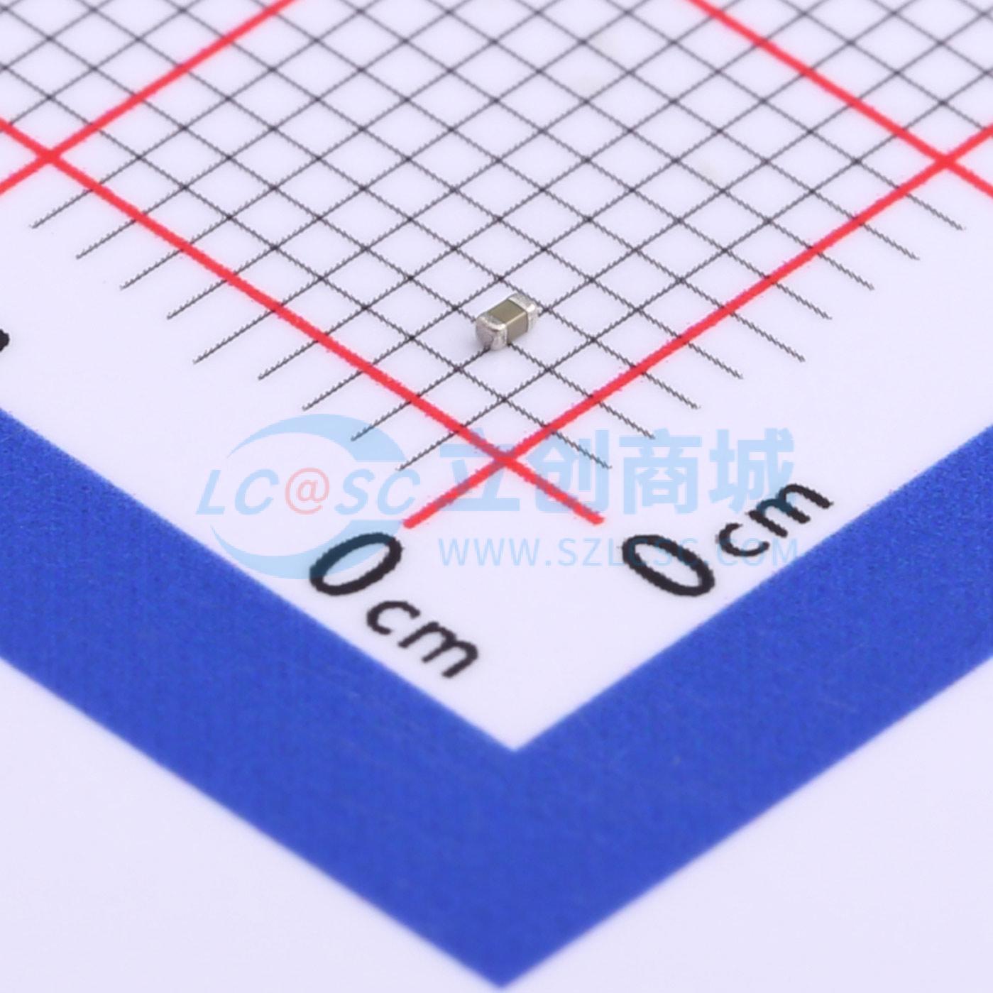 CL05B104MA5NNNC实物图