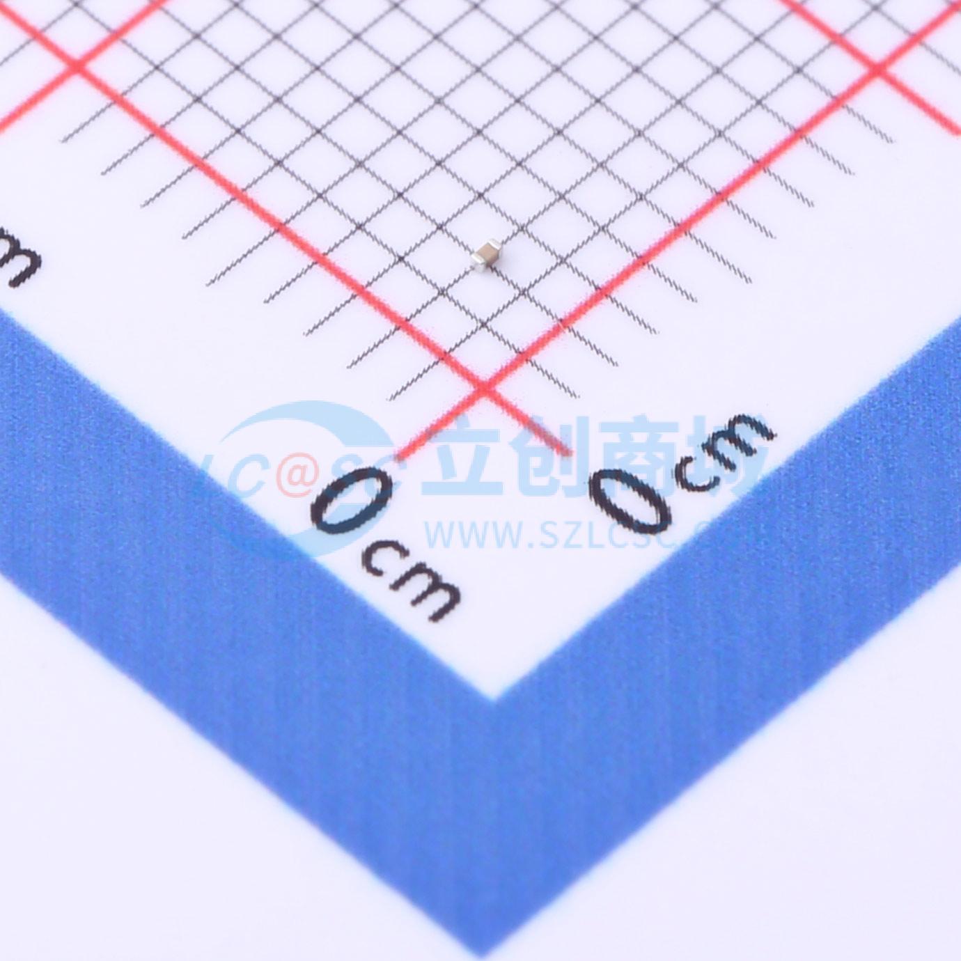 点击查看大图 GRM033R70J103JA01D实物图