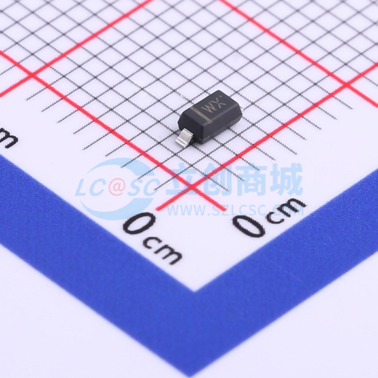 点击查看大图 BZT52C2V4实物图