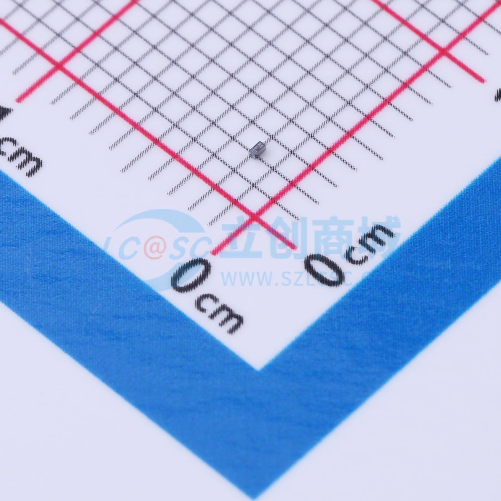 NSR01F30NXT5G实物图