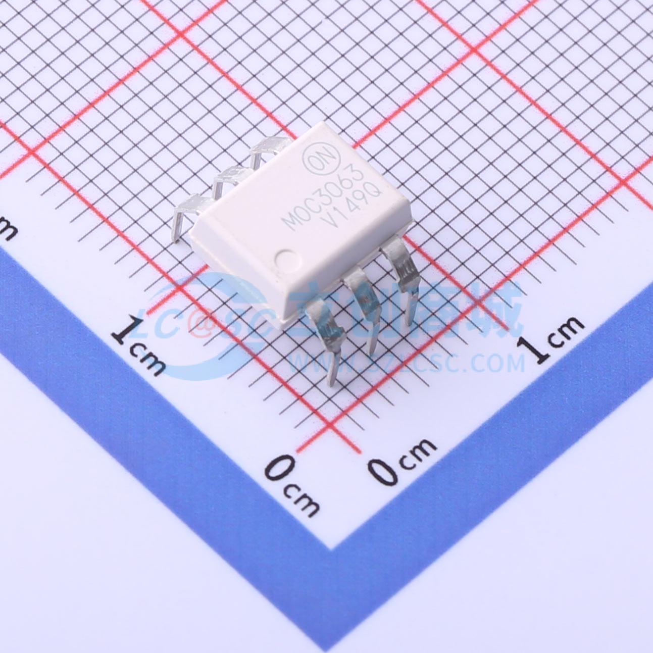 MOC3063TVM实物图