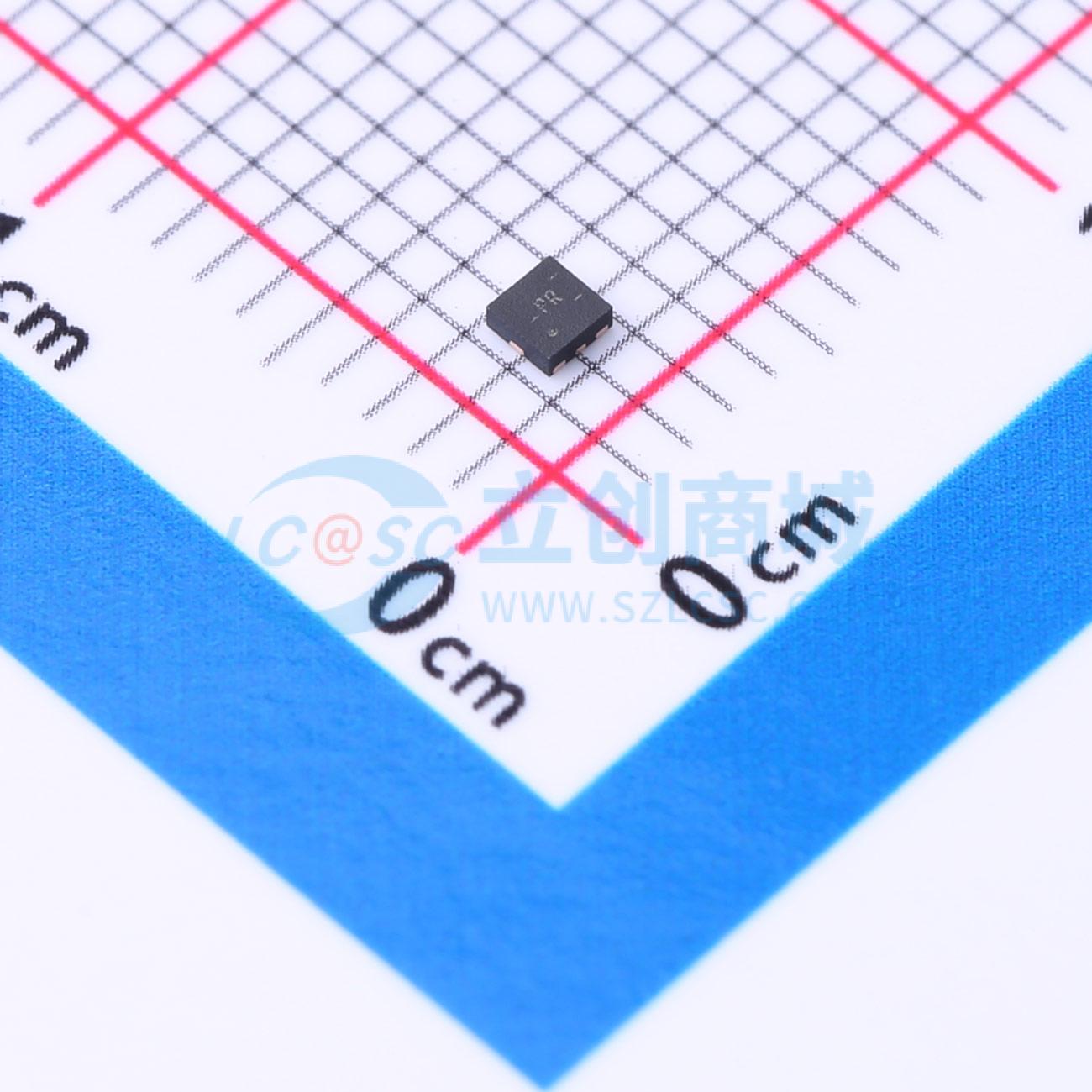 SN74AUP2G08RSER实物图