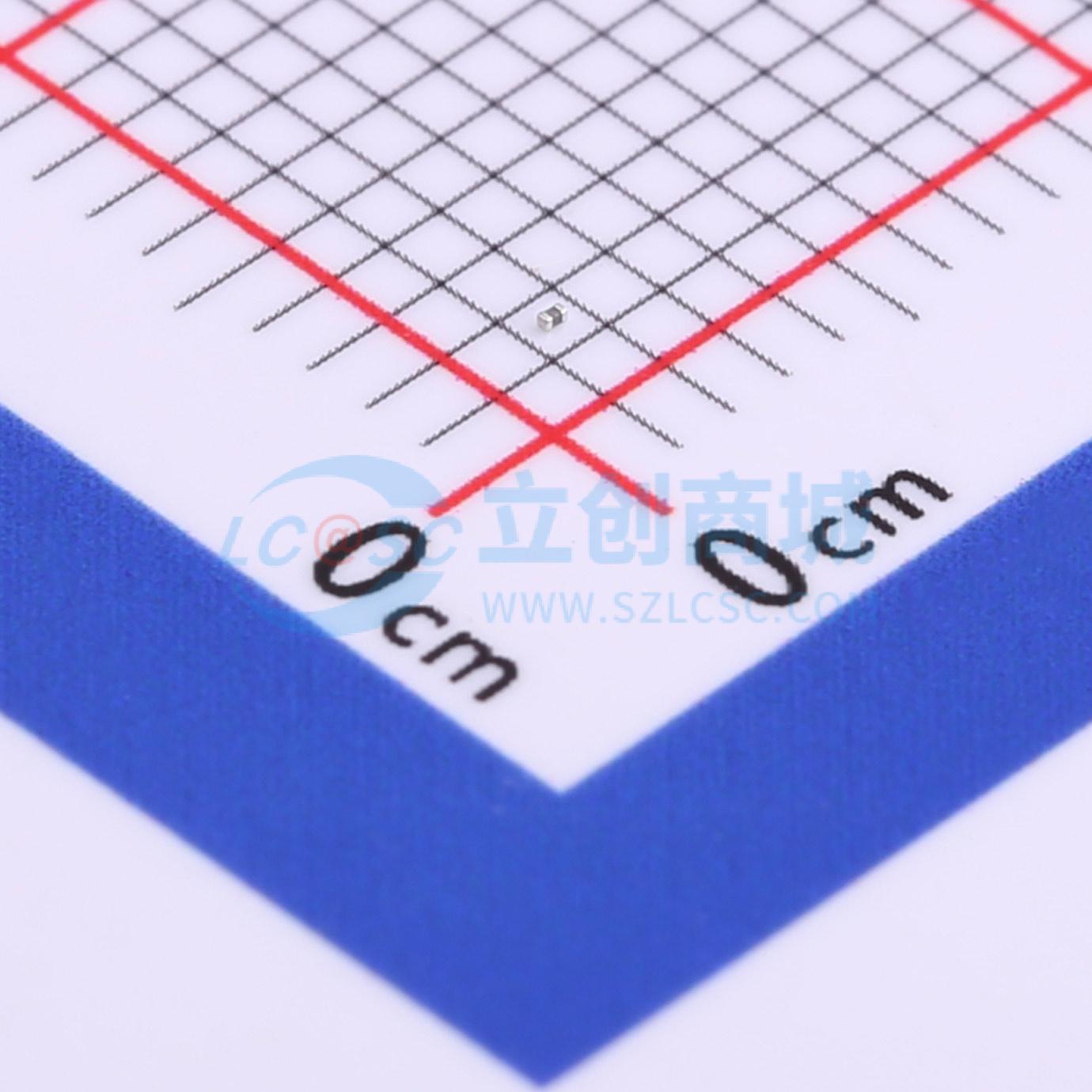 EMK042CG1R8BD-W实物图