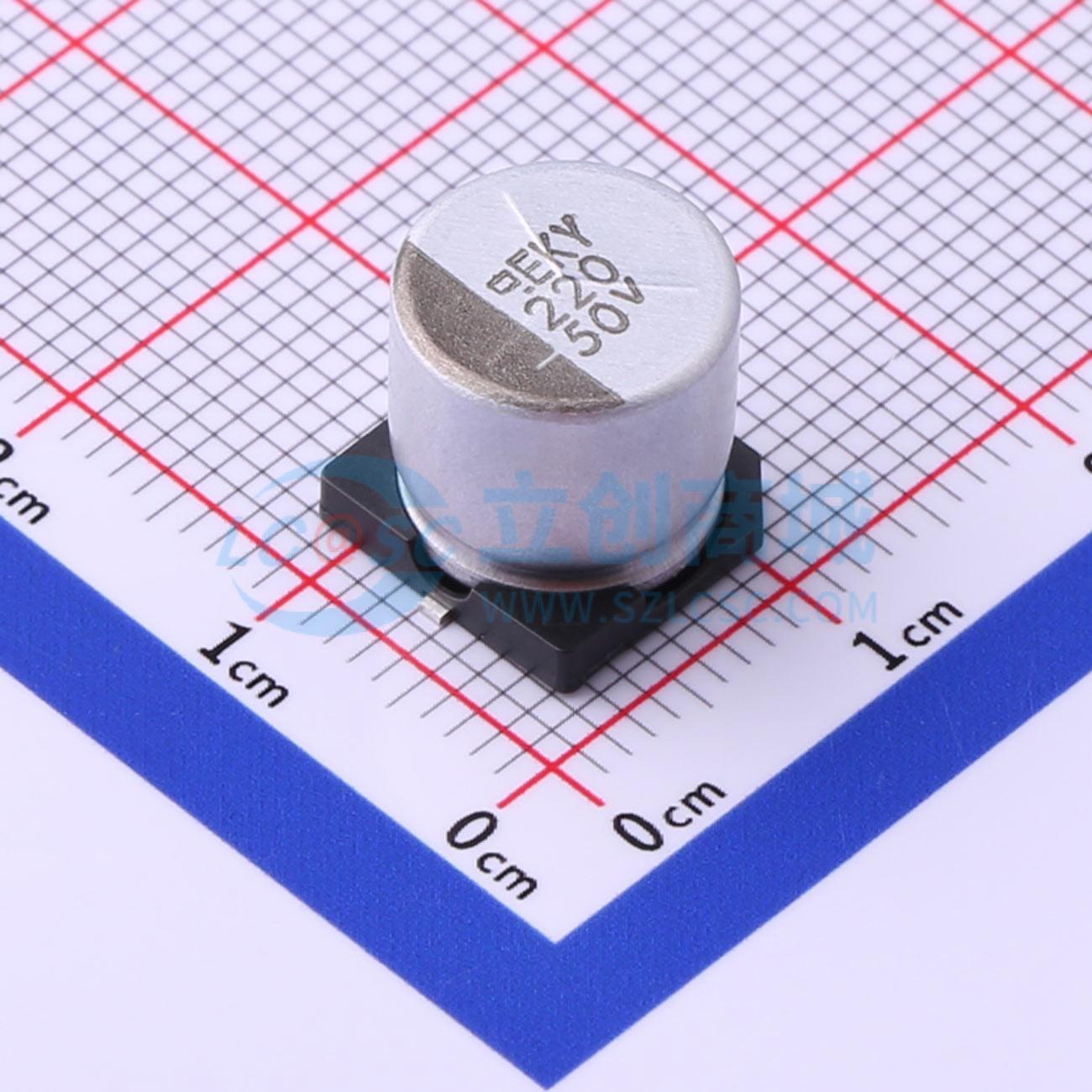 点击查看大图 EMVY500ARA221MJA0G-CAR实物图