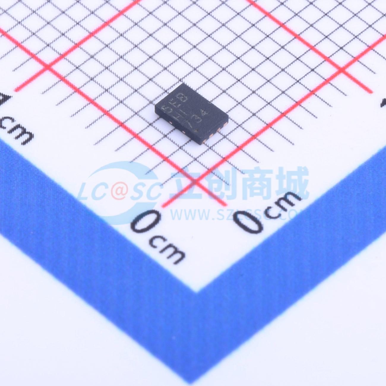 点击查看大图 AT25256B-MAHL-T实物图