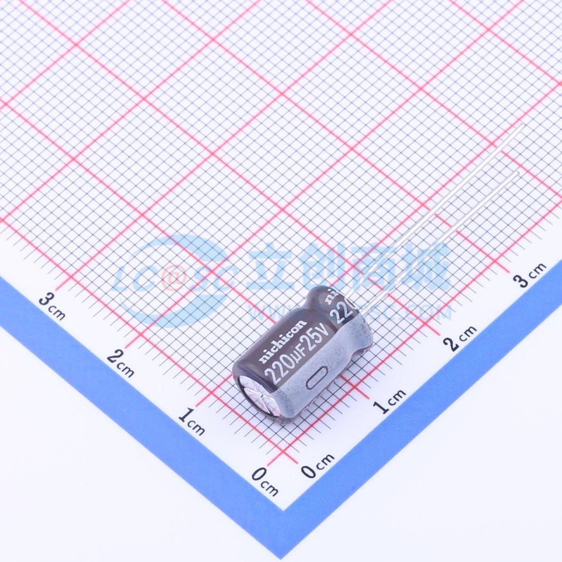 UPS1E221MPD实物图