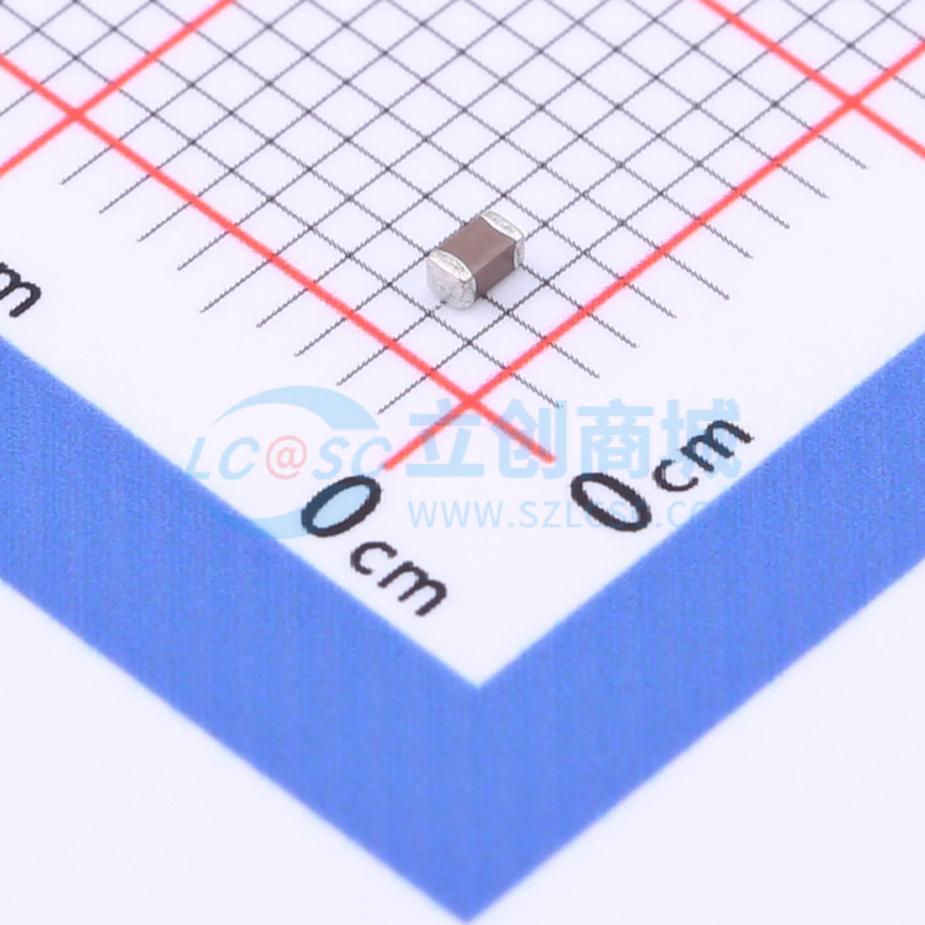 GRT188C81C106ME13D实物图