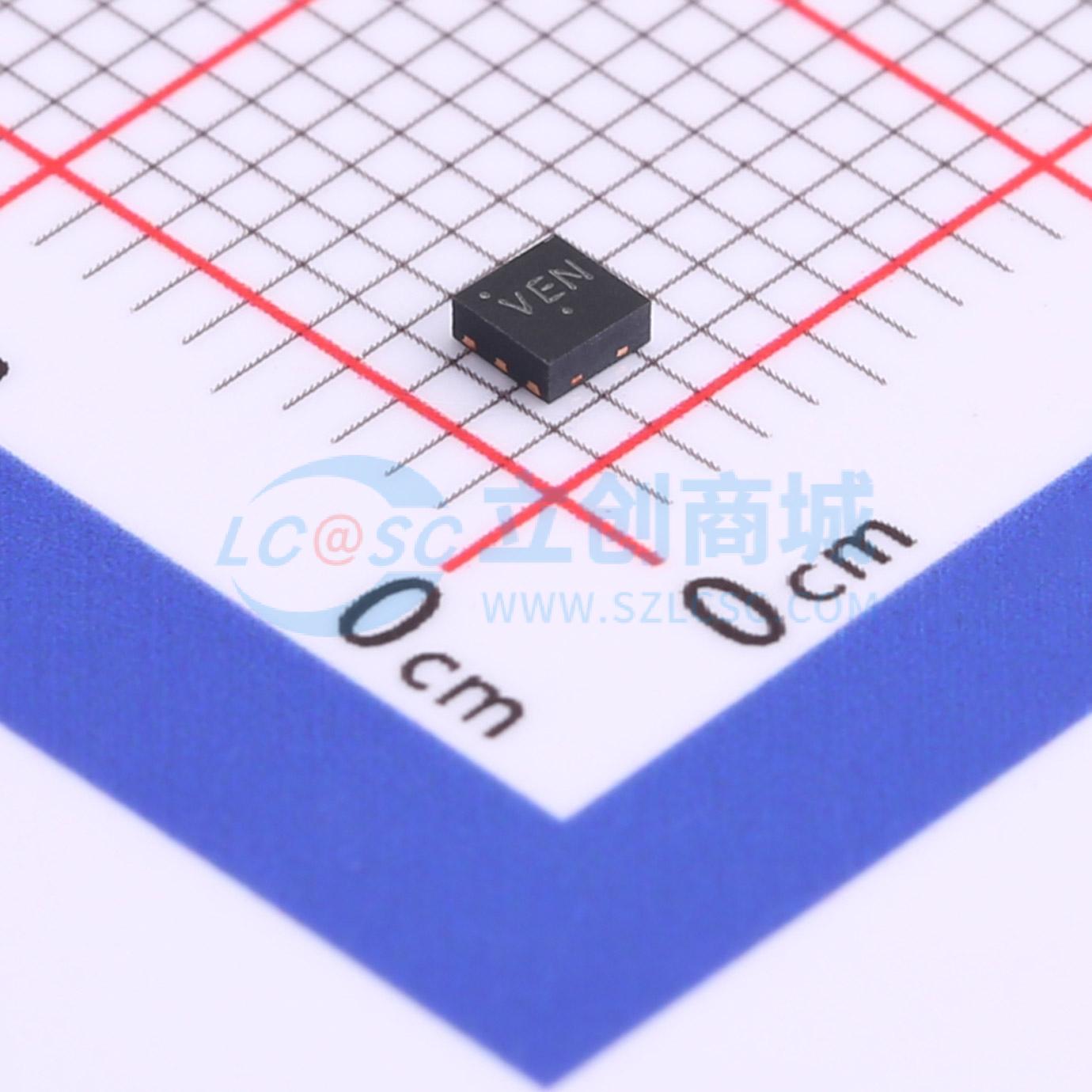 NCV8705MT33TCG实物图