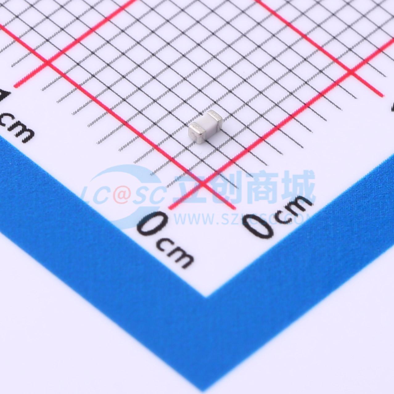 CC0603KRNPO9BN331实物图