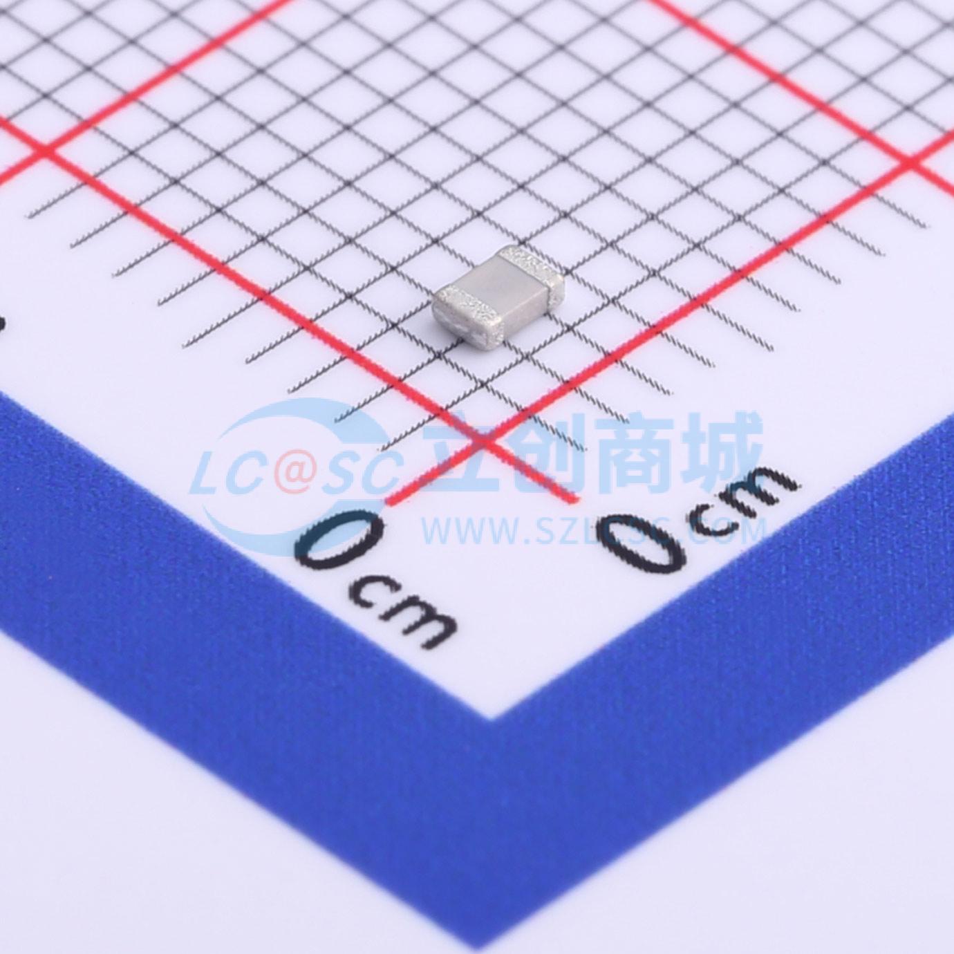 点击查看大图 CC0805FRNPO9BN820实物图