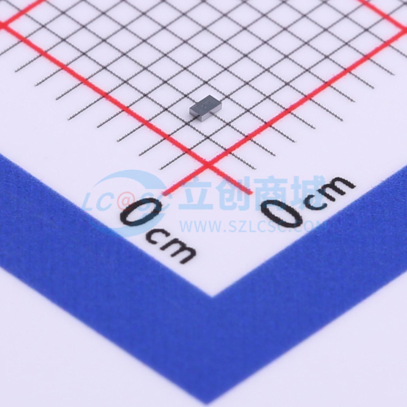 点击查看大图 NSR05F30NXT5G实物图