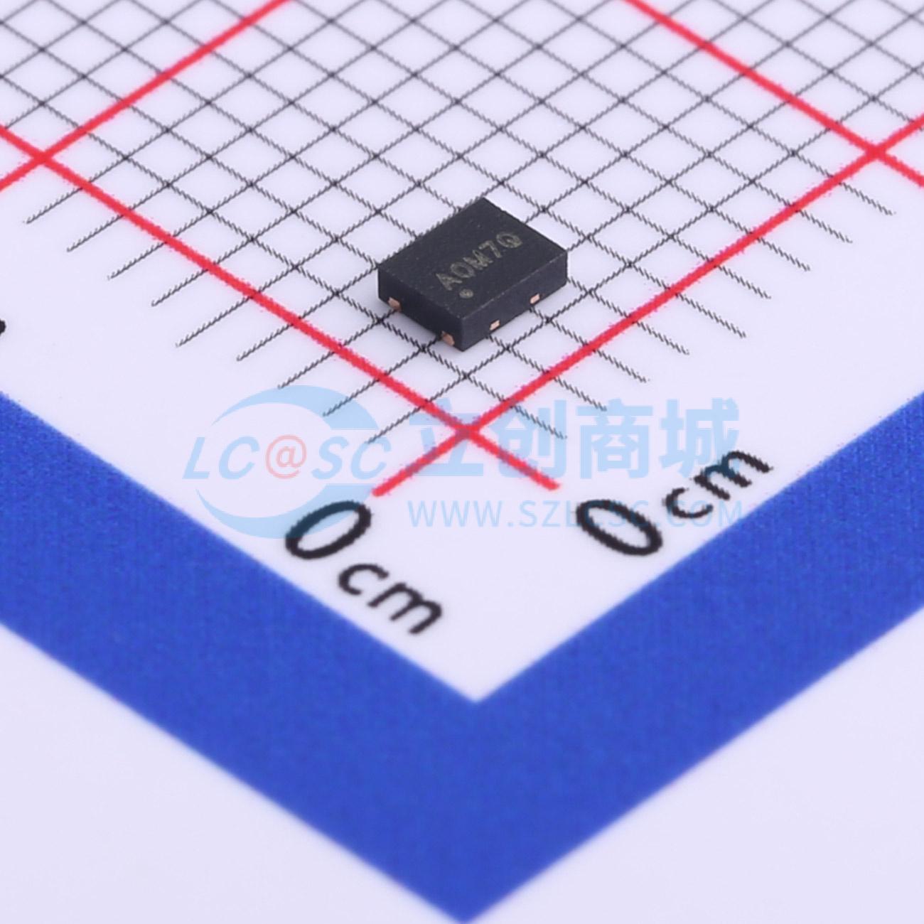 点击查看大图 2NM08000C33YC实物图