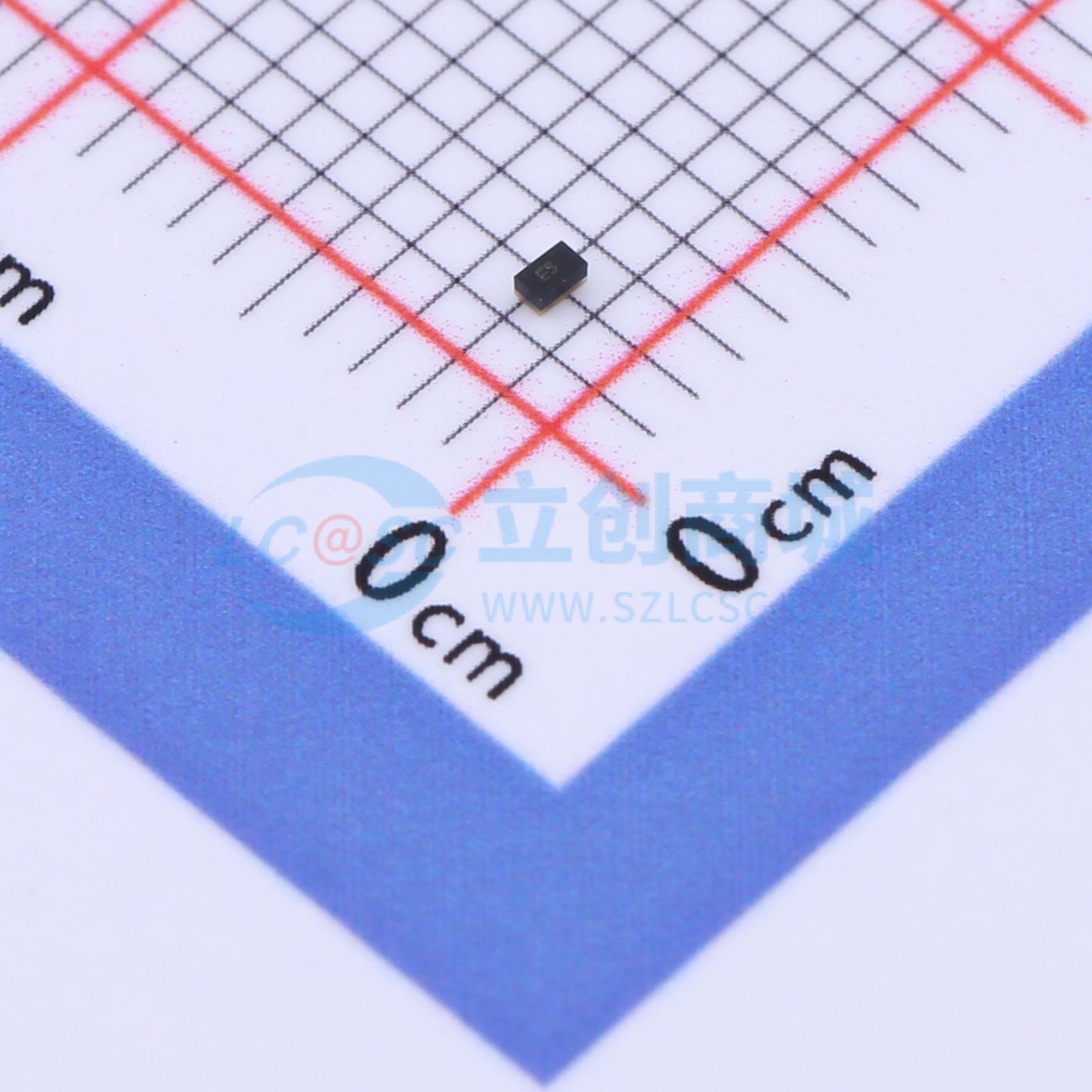 点击查看大图 CPDQR5V0-HF实物图