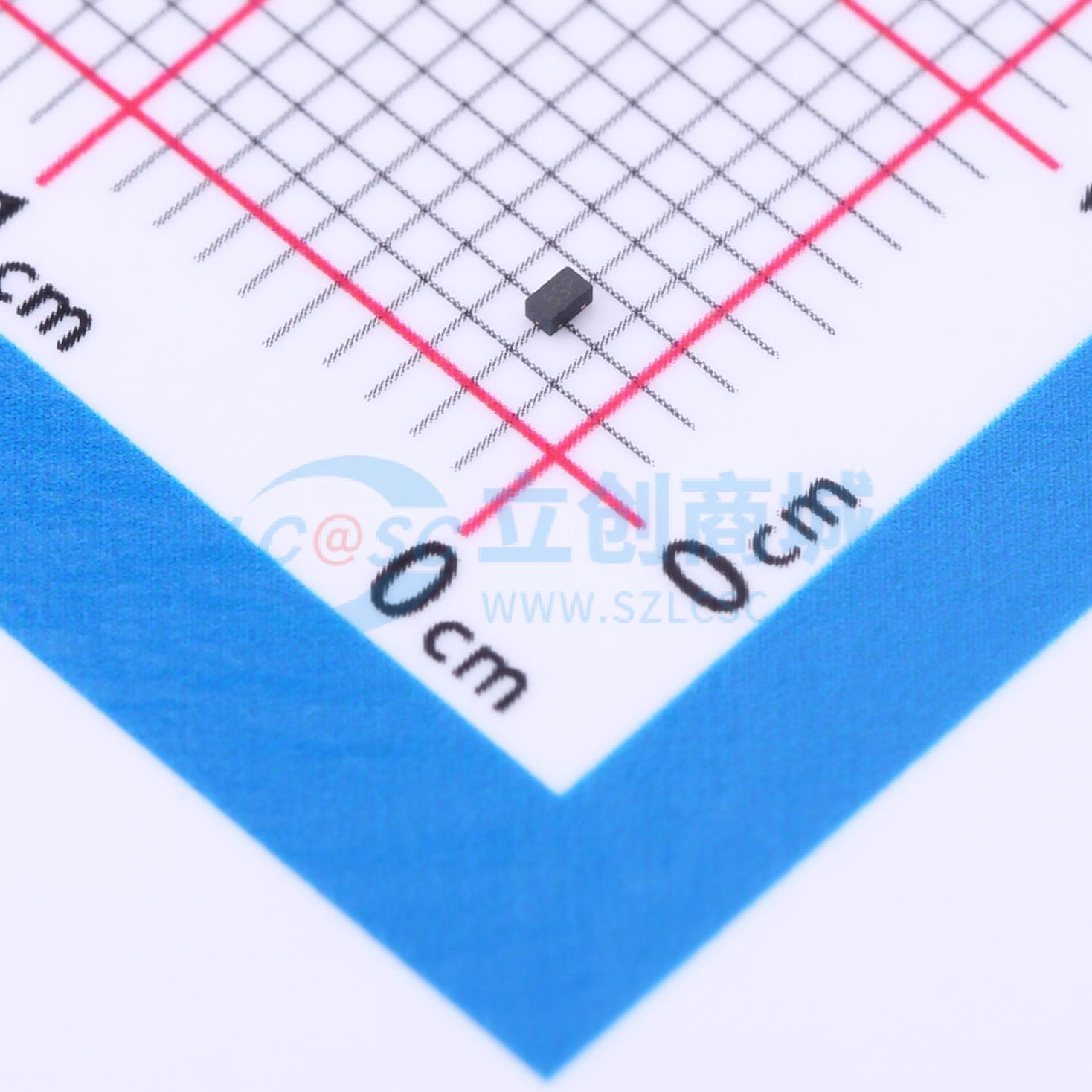 点击查看大图 ACPDQC5V0ESPC-HF实物图