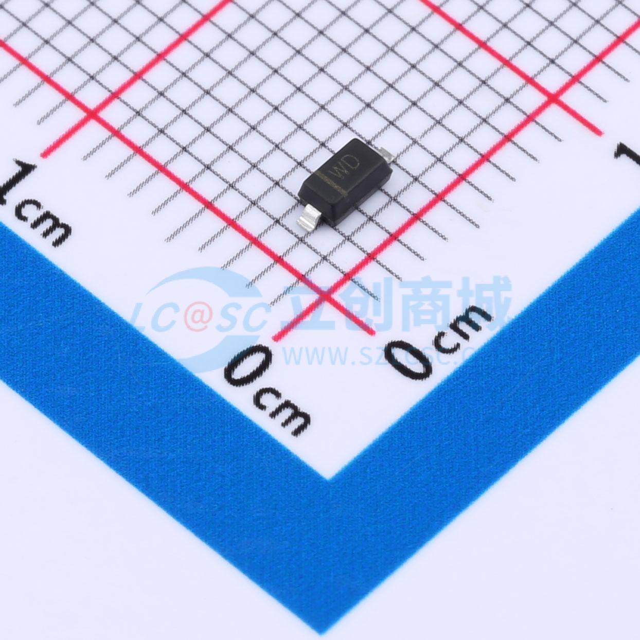 点击查看大图 BZT52C8V2实物图