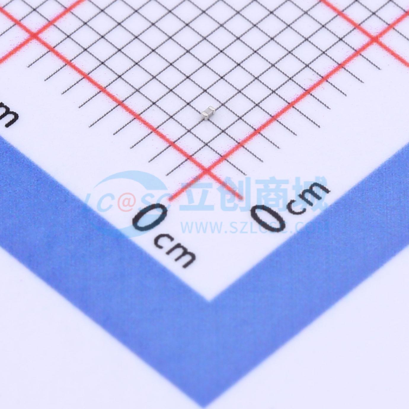 GRM0335C1E5R0CA01D实物图