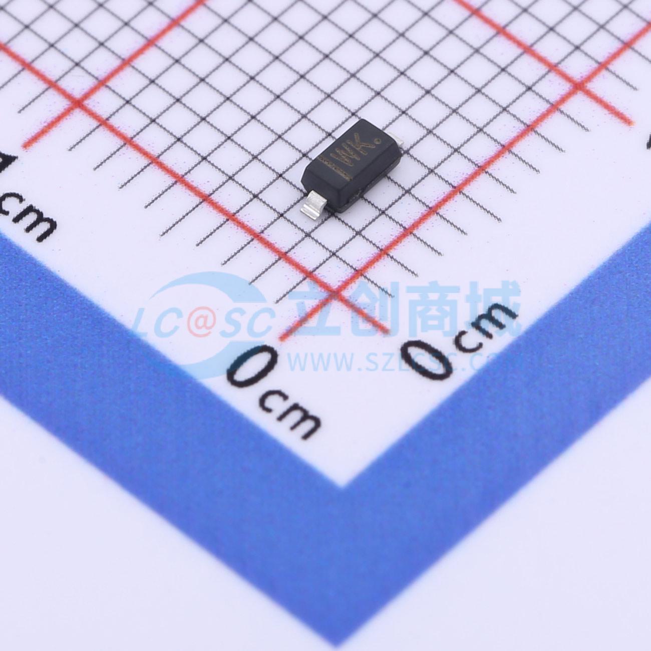 BZT52C16Q实物图