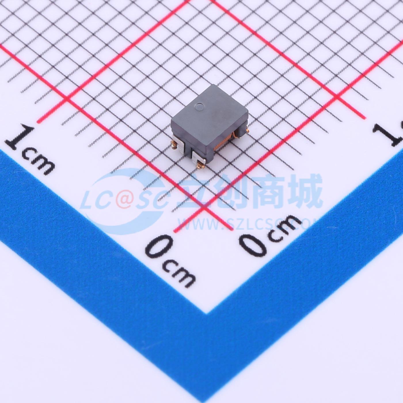 ADL3225VT-100M-TL000实物图