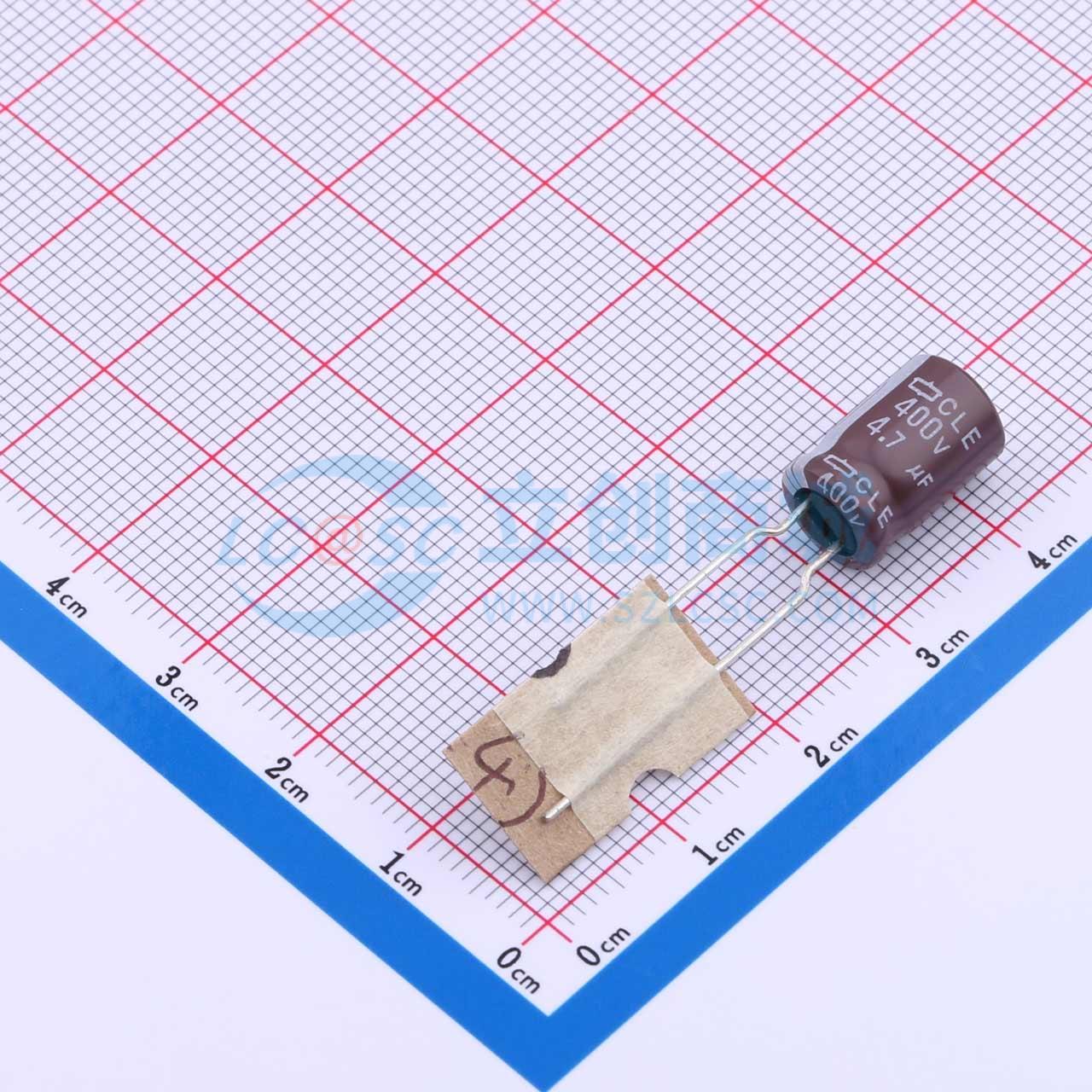 点击查看大图 ECLE401ETC4R7MHB5D实物图