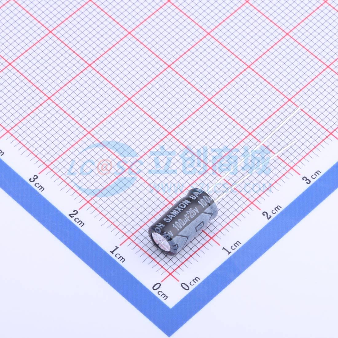 EKM107M1EE11RR实物图