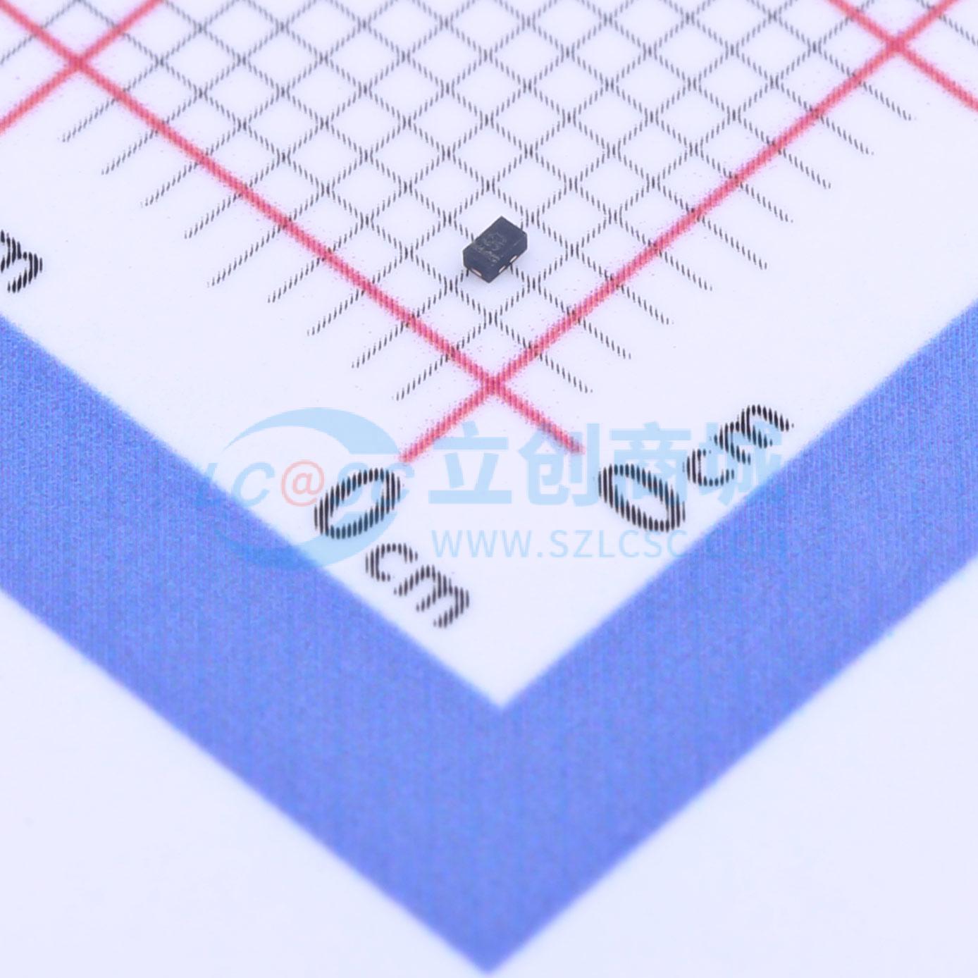 TPD1E0B04DPYR实物图