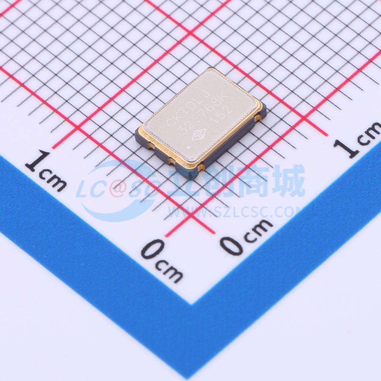 点击查看大图 OCKTDLJANF-0.032768MHz实物图