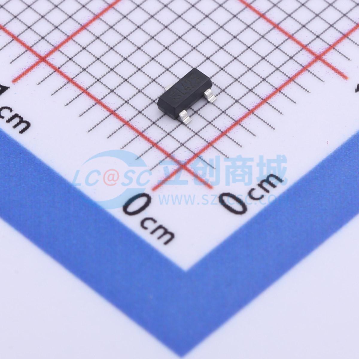 点击查看大图 BAT54A-HE3-08实物图