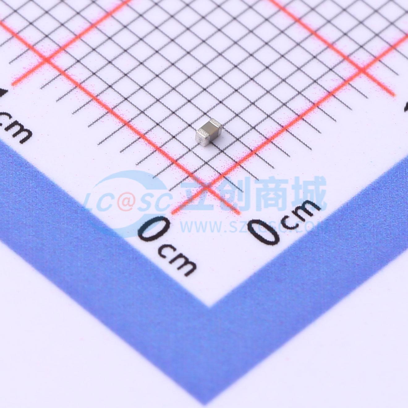 CL05X106MQ5NUNC实物图