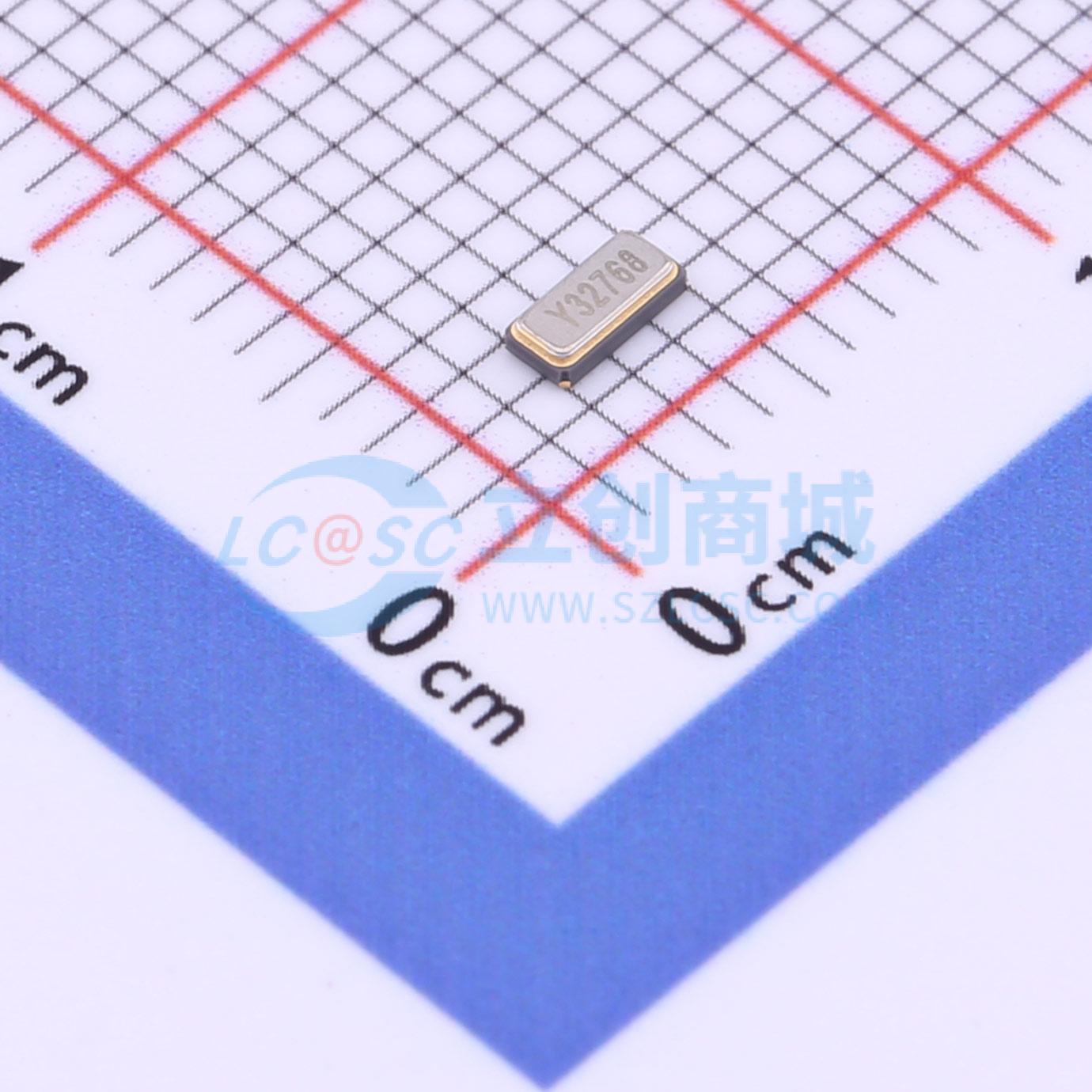 TNXM32768K2NFCDCZT2T实物图