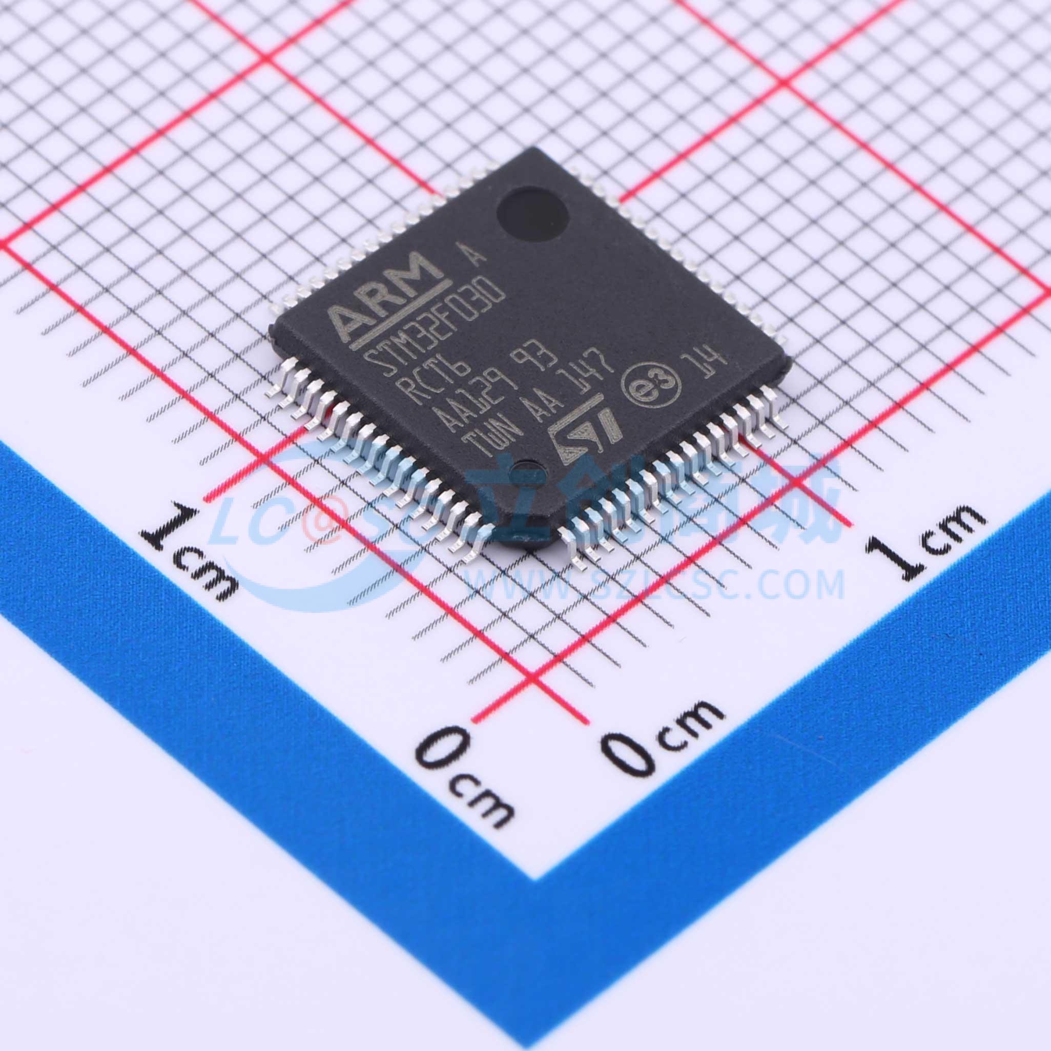 STM32F030RCT6TR实物图