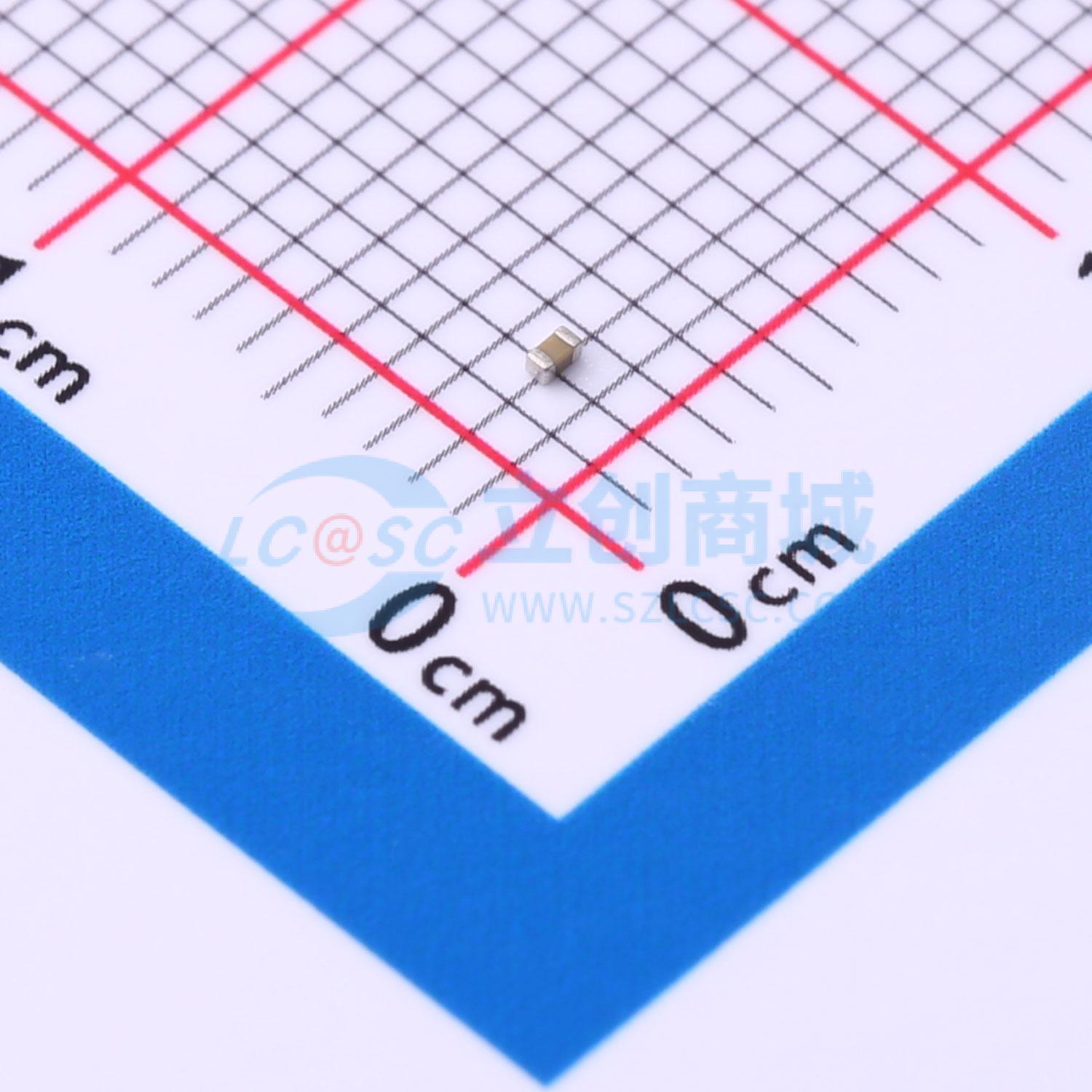 点击查看大图 CL05B682KB5VPNC实物图