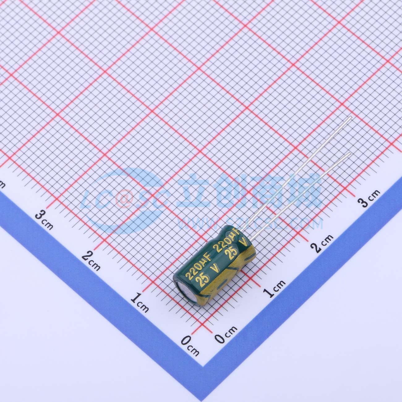 点击查看大图 GR1E221M0611实物图