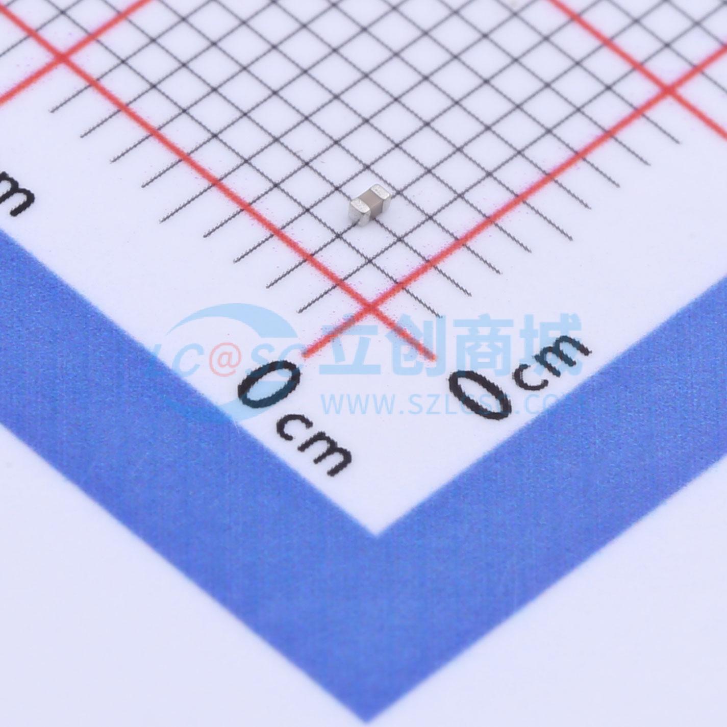 点击查看大图 TCC0402X7R121K500AT实物图