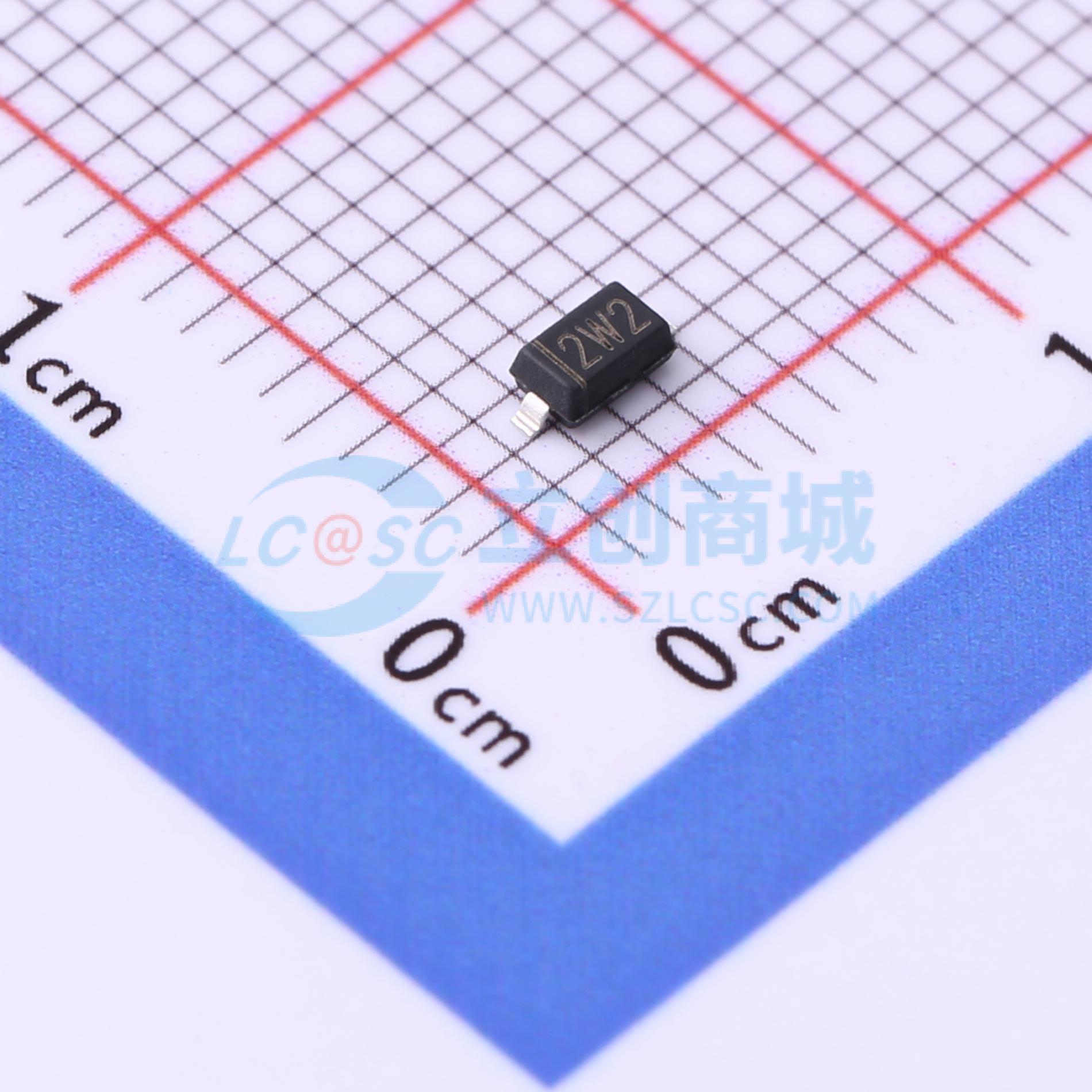 点击查看大图 BZT52B3V0实物图