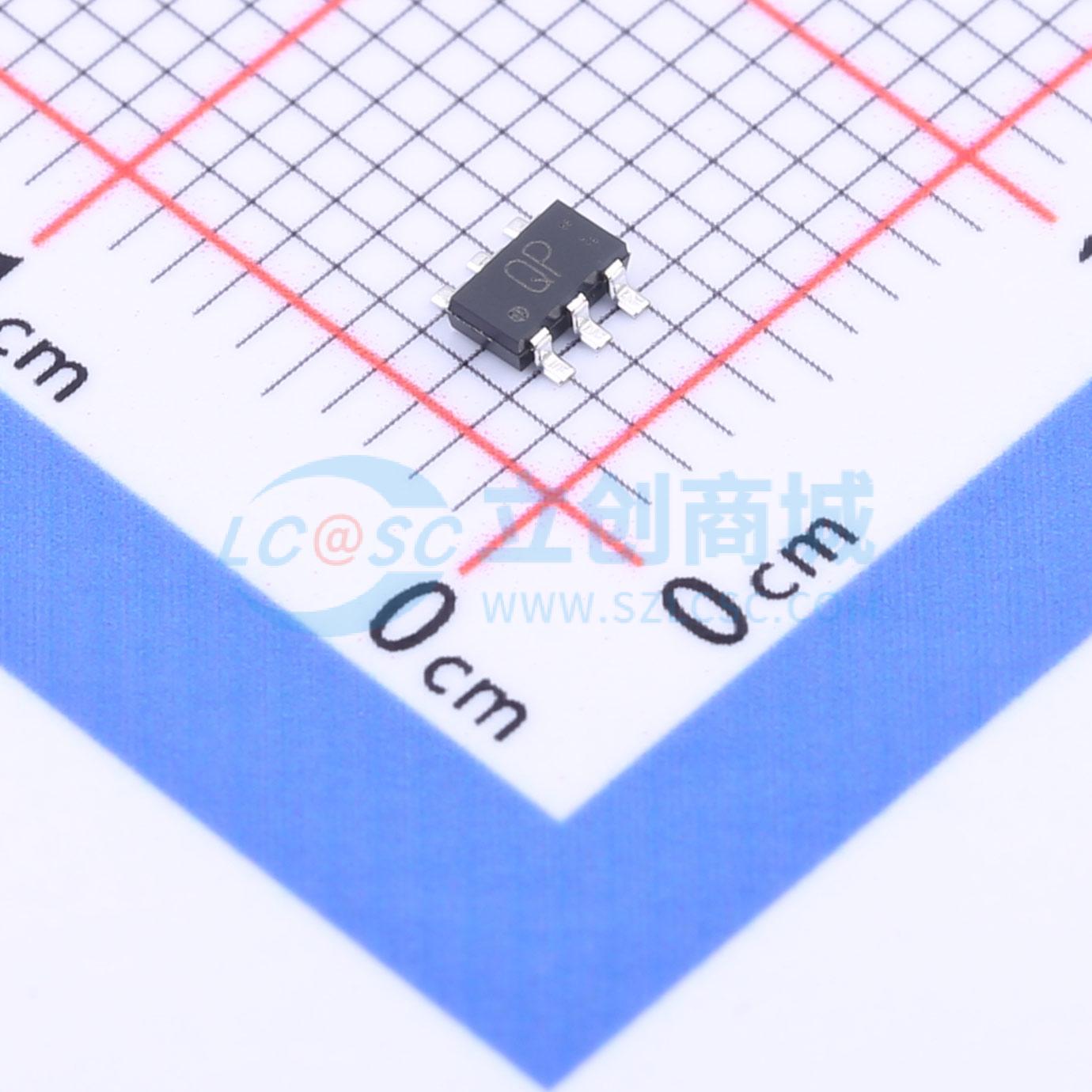 RTQ035N03TR实物图