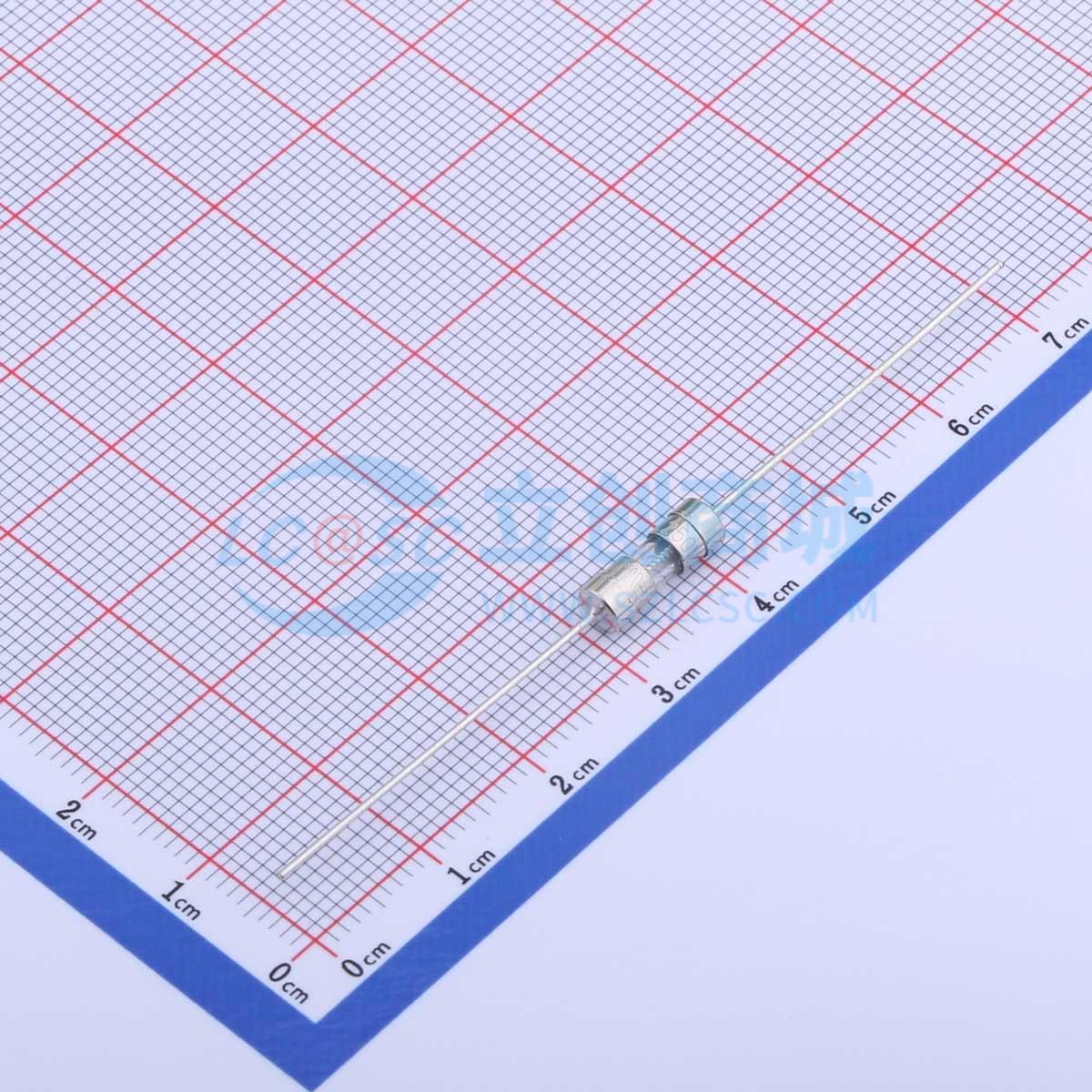 点击查看大图 332 T3.15AL 250V实物图