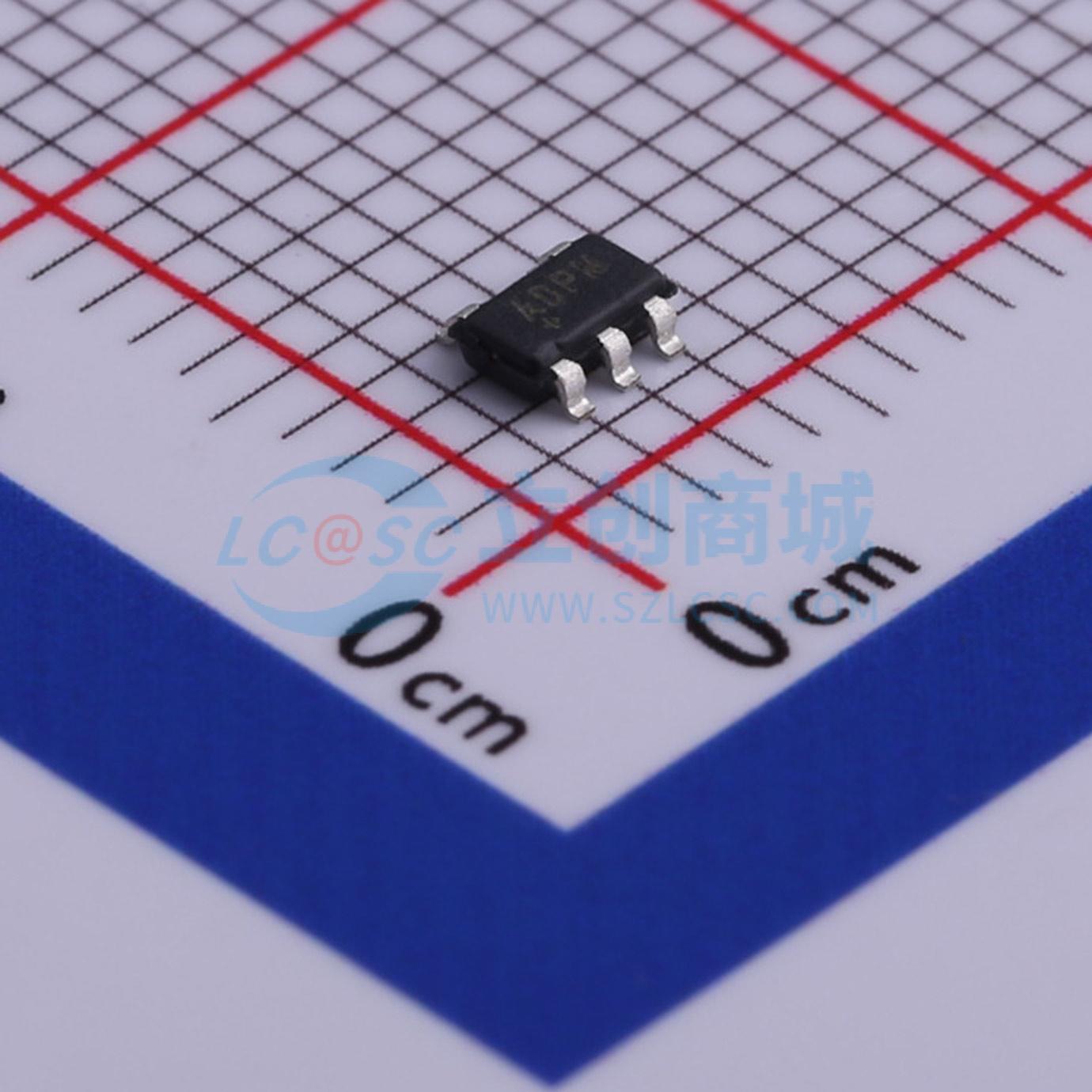 点击查看大图 MAX8877EZK29+T实物图