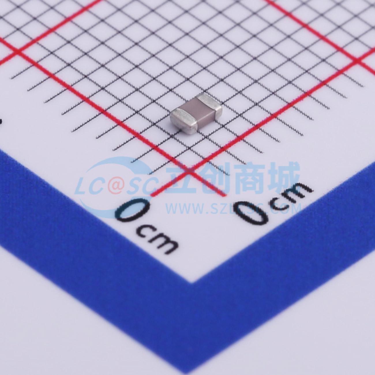 CL21C220JCANNNC实物图