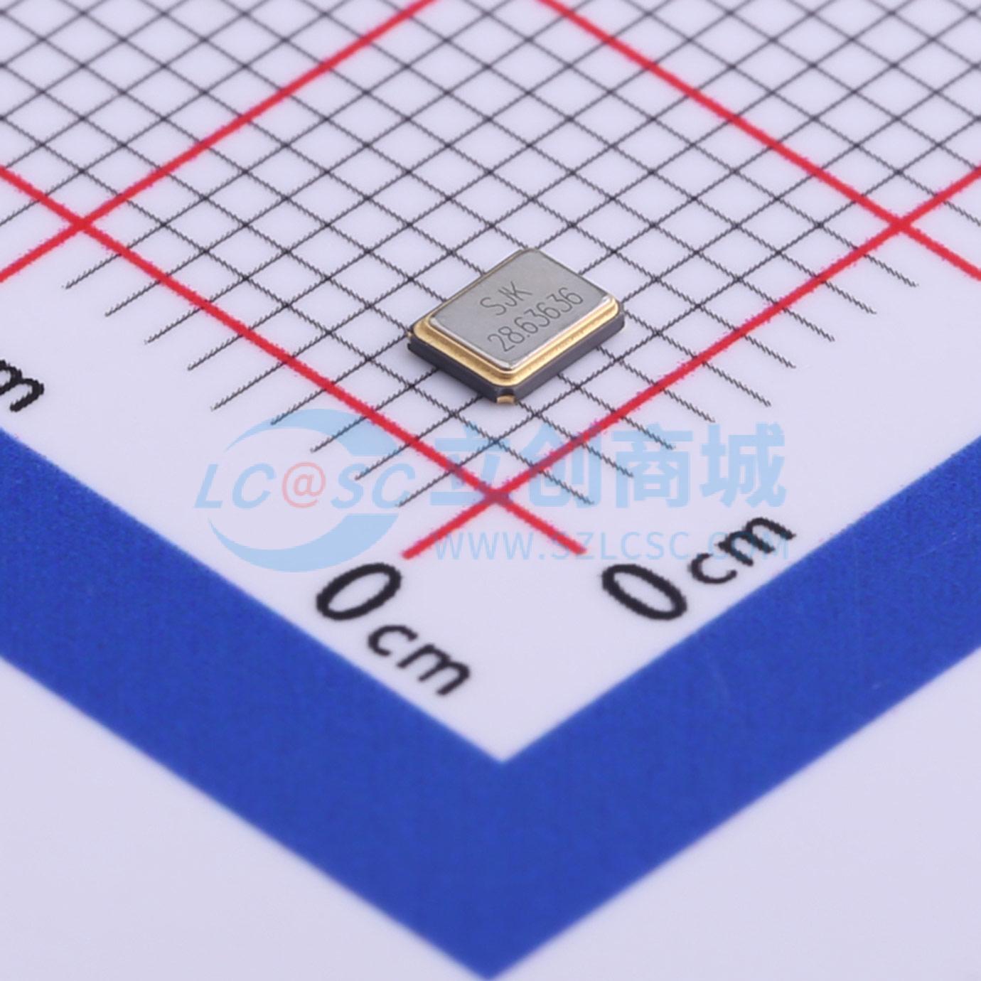 点击查看大图 7U28636AE20UCG实物图