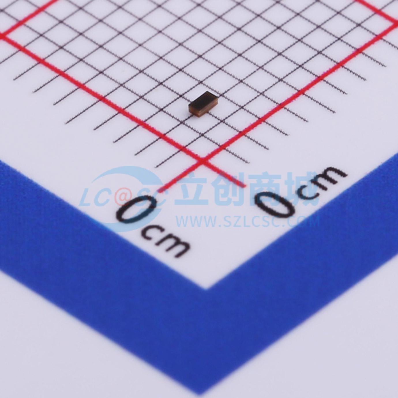 PESD0542U005实物图